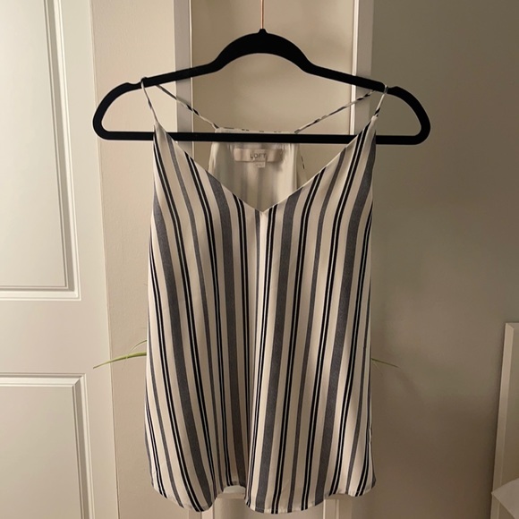 Ann Taylor Loft Tank - Picture 2 of 4